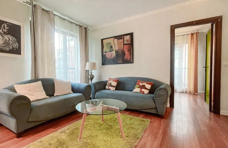Location d’un appartement confortable de 3 pièces au centre de Gdańsk, Pologne